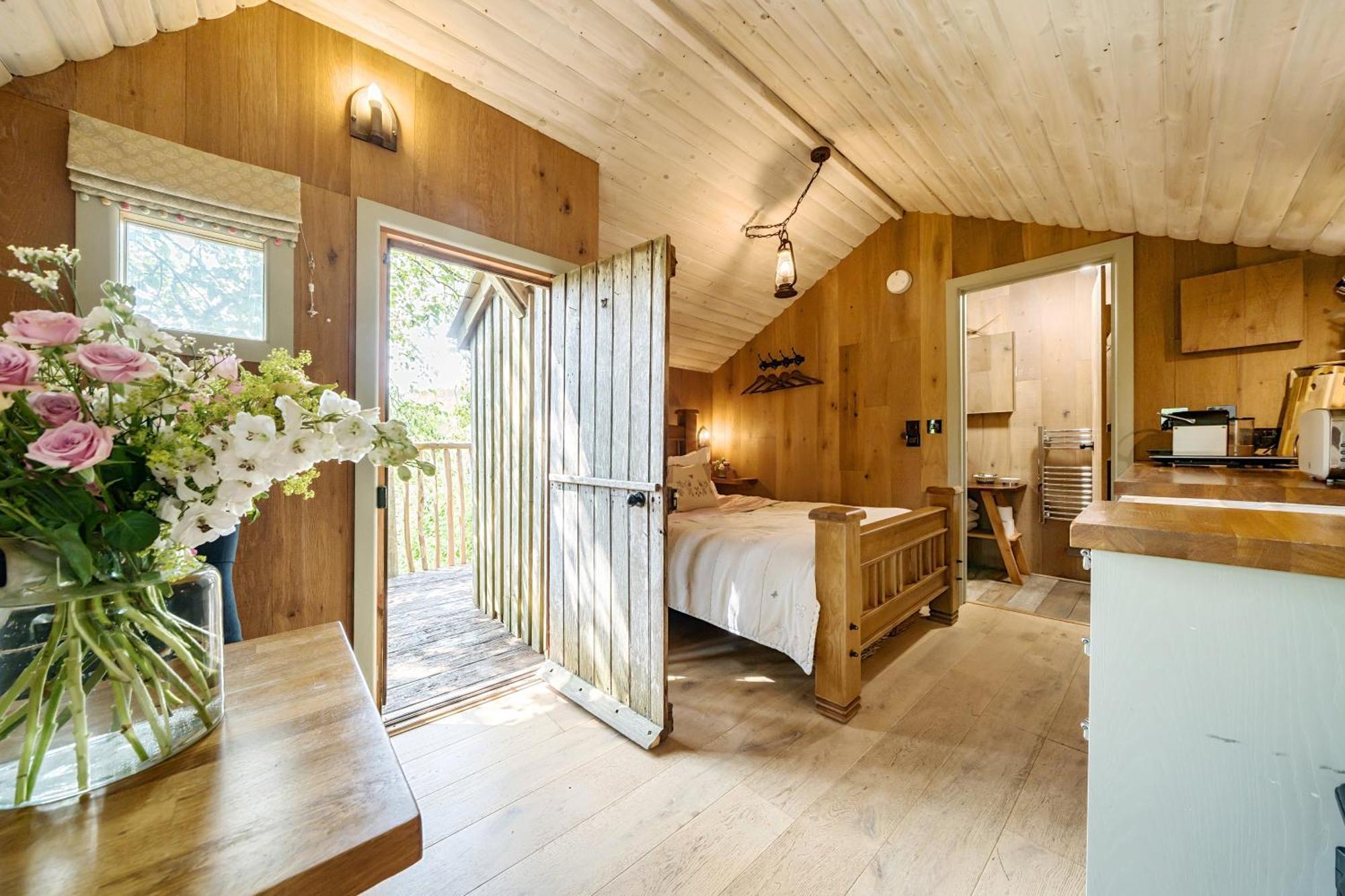 הוילה The Treehouse At Salcombe Farm מראה חיצוני תמונה