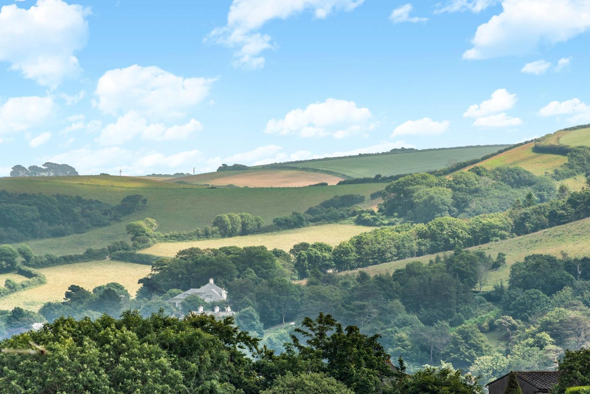 הוילה The Treehouse At Salcombe Farm מראה חיצוני תמונה